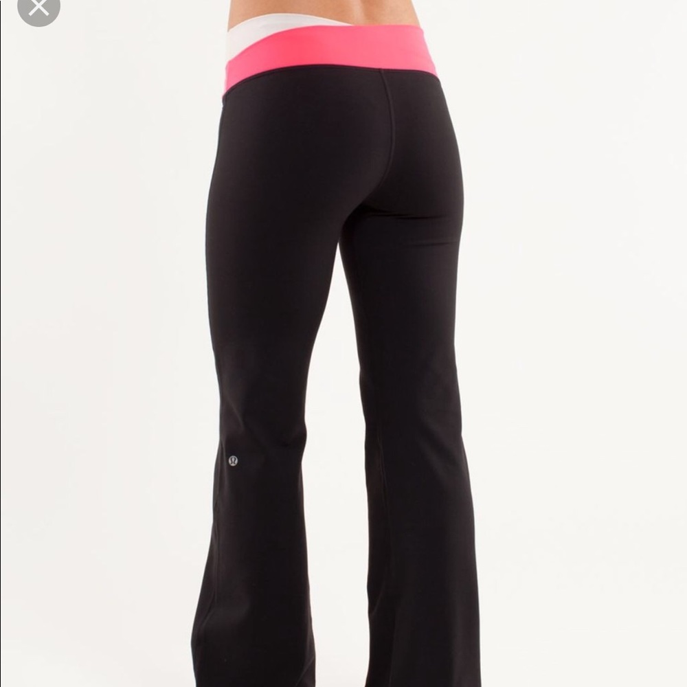 LULULEMON Astro Yoga Pant - Picture 2 of 3